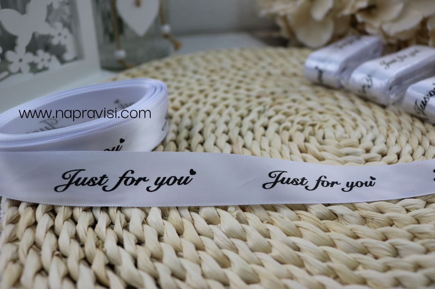 Сатенена лента Just for you 2,5см - Бяло
